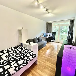 Free Parking - Quiet With Wi-fi And Kitchen Innsbruck